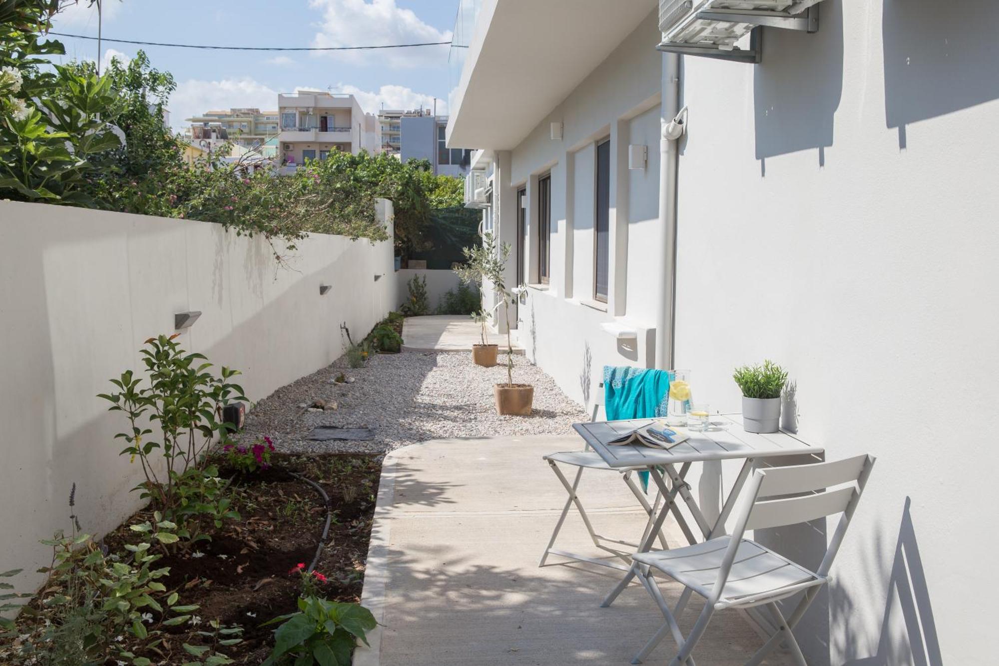 Calmare Suites Réthymnon Extérieur photo